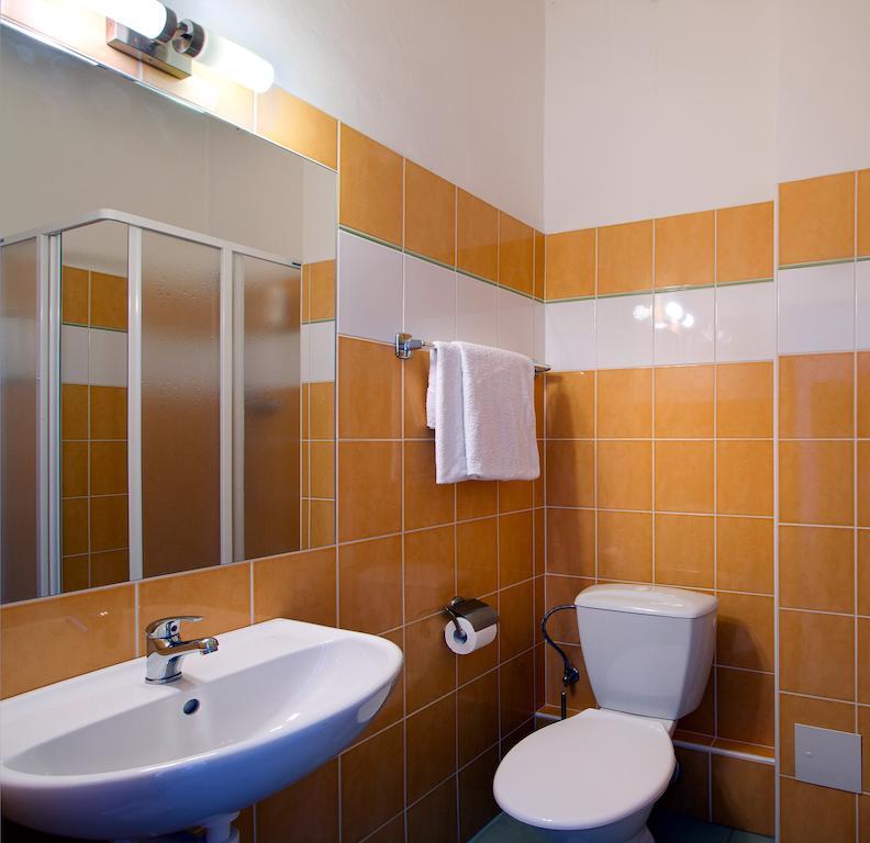 Apartment Amandment Prague Ngoại thất bức ảnh